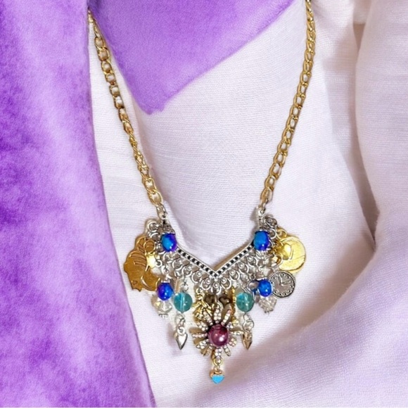 Cheshire Cat Alice in Wonderland charm necklace Vintage pieces gorgeous - Picture 9 of 17